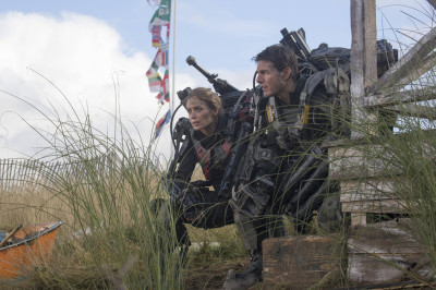 Tom Cruise and Emily Blunt in Edge of Tomorrow